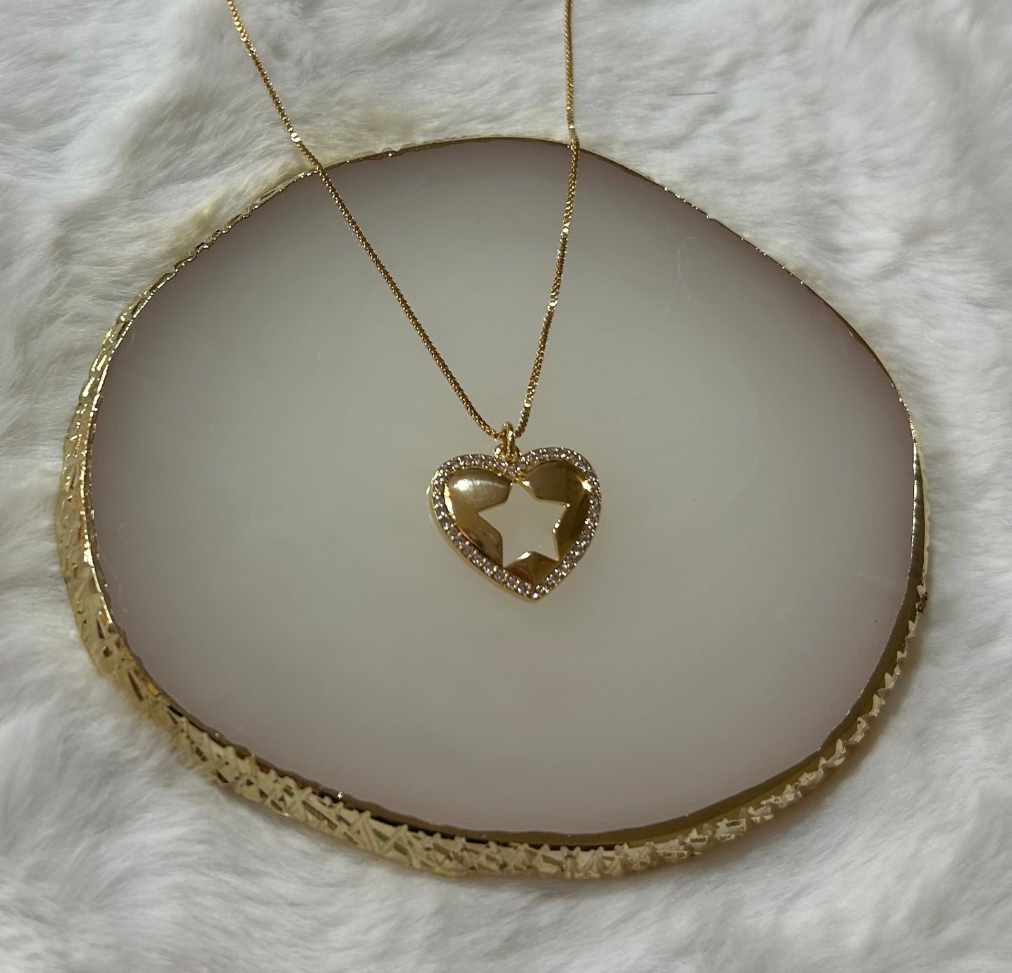 Chain with gold plated heart pendant