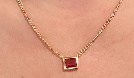 Chain with red gold-plated pendant