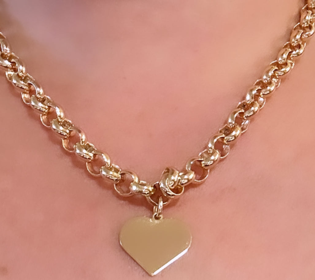 Chain with gold plated heart pendant.