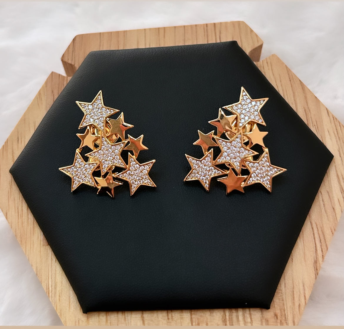 Gold plated star earring