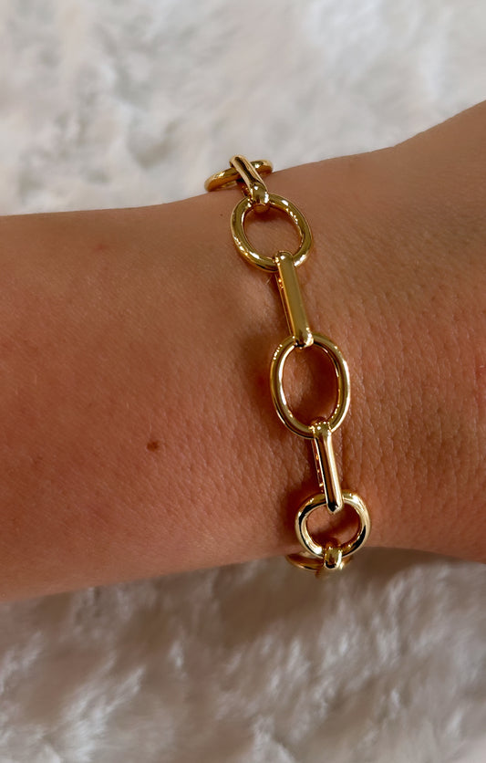 Gold-plated bracelet.