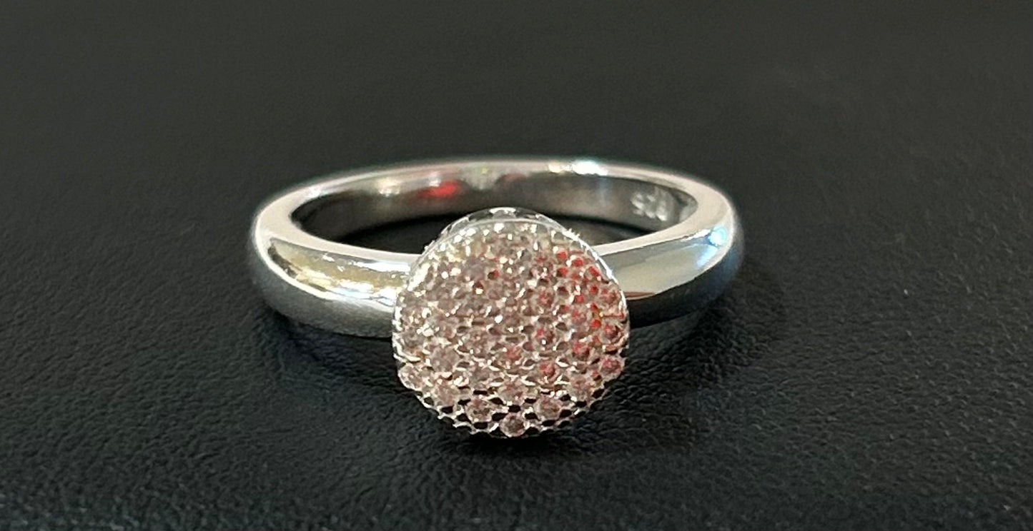 Silver zirconia ring size 5